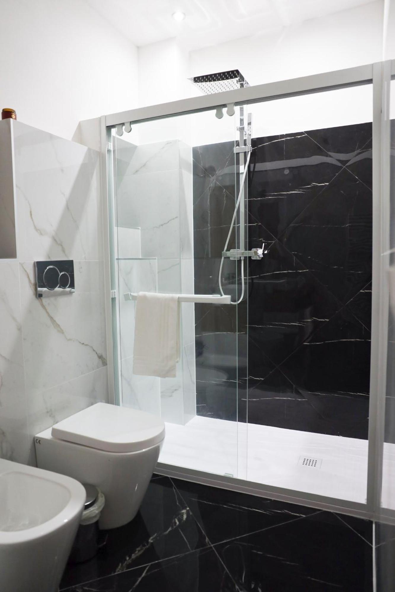 شقة Urban Corner House بولونيا المظهر الخارجي الصورة