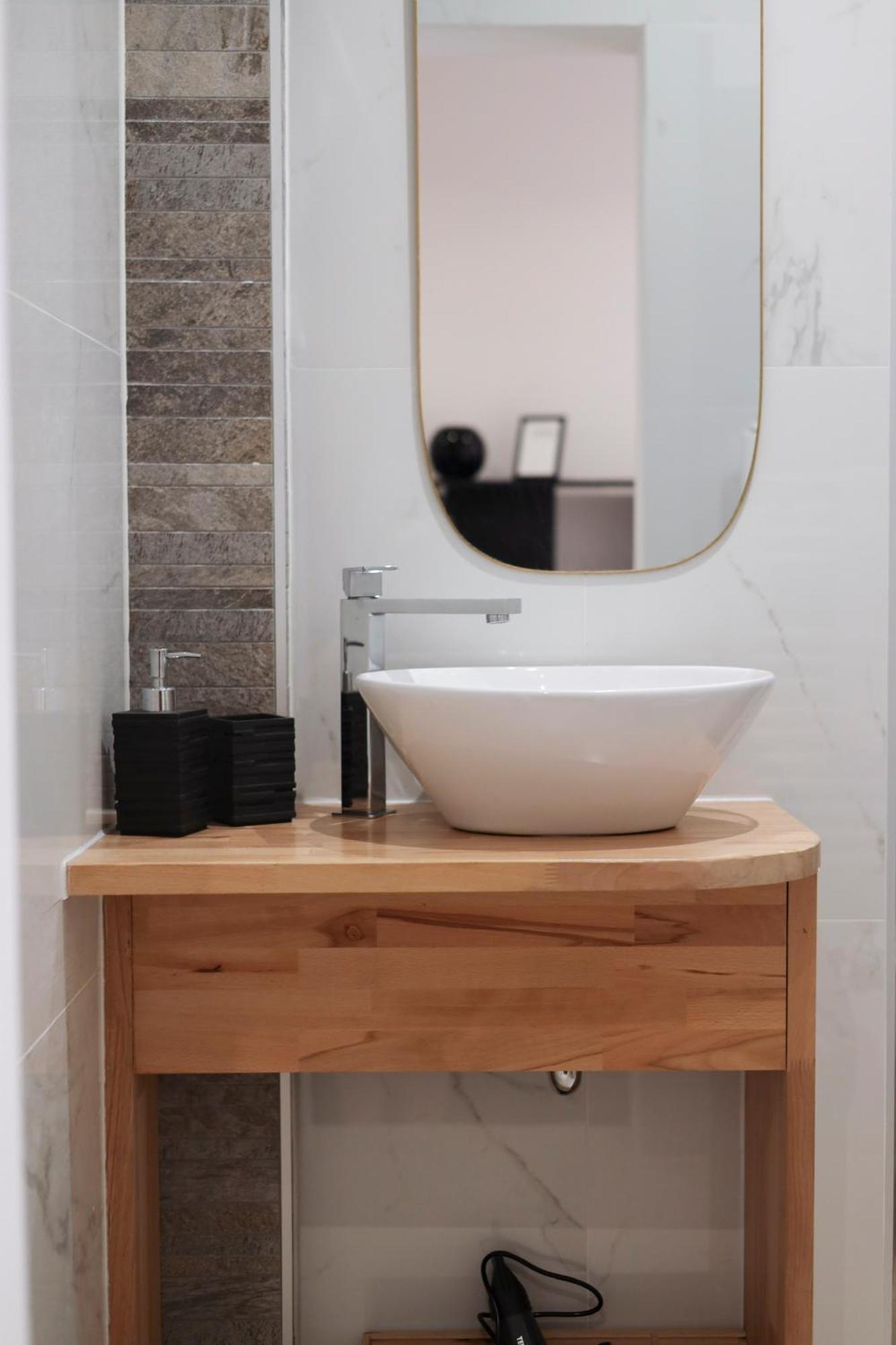 شقة Urban Corner House بولونيا المظهر الخارجي الصورة